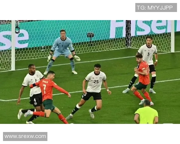 奥格斯堡客场顽强抗衡，与斯图加特战平争取宝贵1分