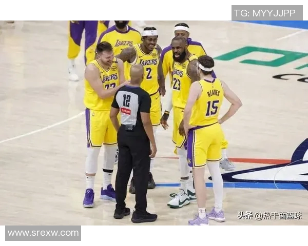 湖人胜负兼具：连胜拉开分差，但进攻端仍有待加强