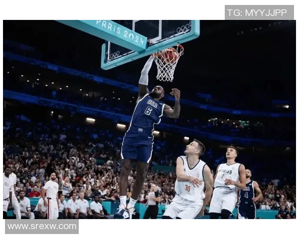 美国男篮在奥运会上击败西班牙队,取得开门红 美国男篮在奥运会上击败西班牙队,取得开门红